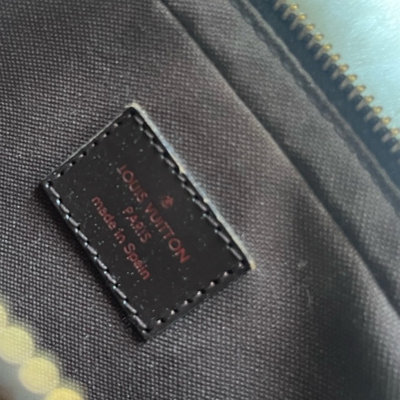 Louis Vuitton Damier Ebene Brooklyn Bum Bag Brown - Picture 11 of 16